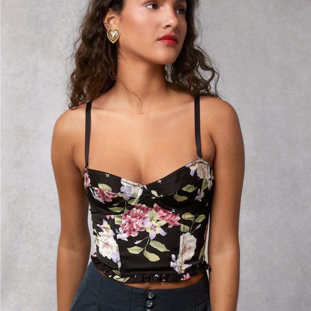 Black and Pink Sleeveless Crop Camisole